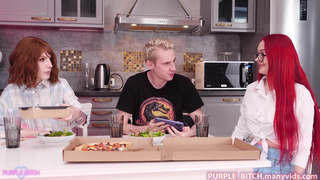 А она точно не заметит? Ловелас изменил девушке с её рыжей сестрой