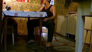 Пьяный пацан отжарил свою дочку