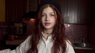 Риелтор вы так себе, а на хуйке повертеть можно — после траха в рот