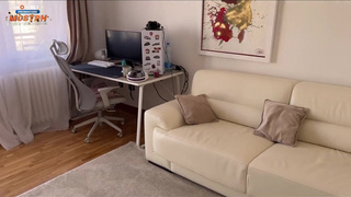 Где деньги, Лебовски? Раздевайся, будешь пиздой отрабатывать